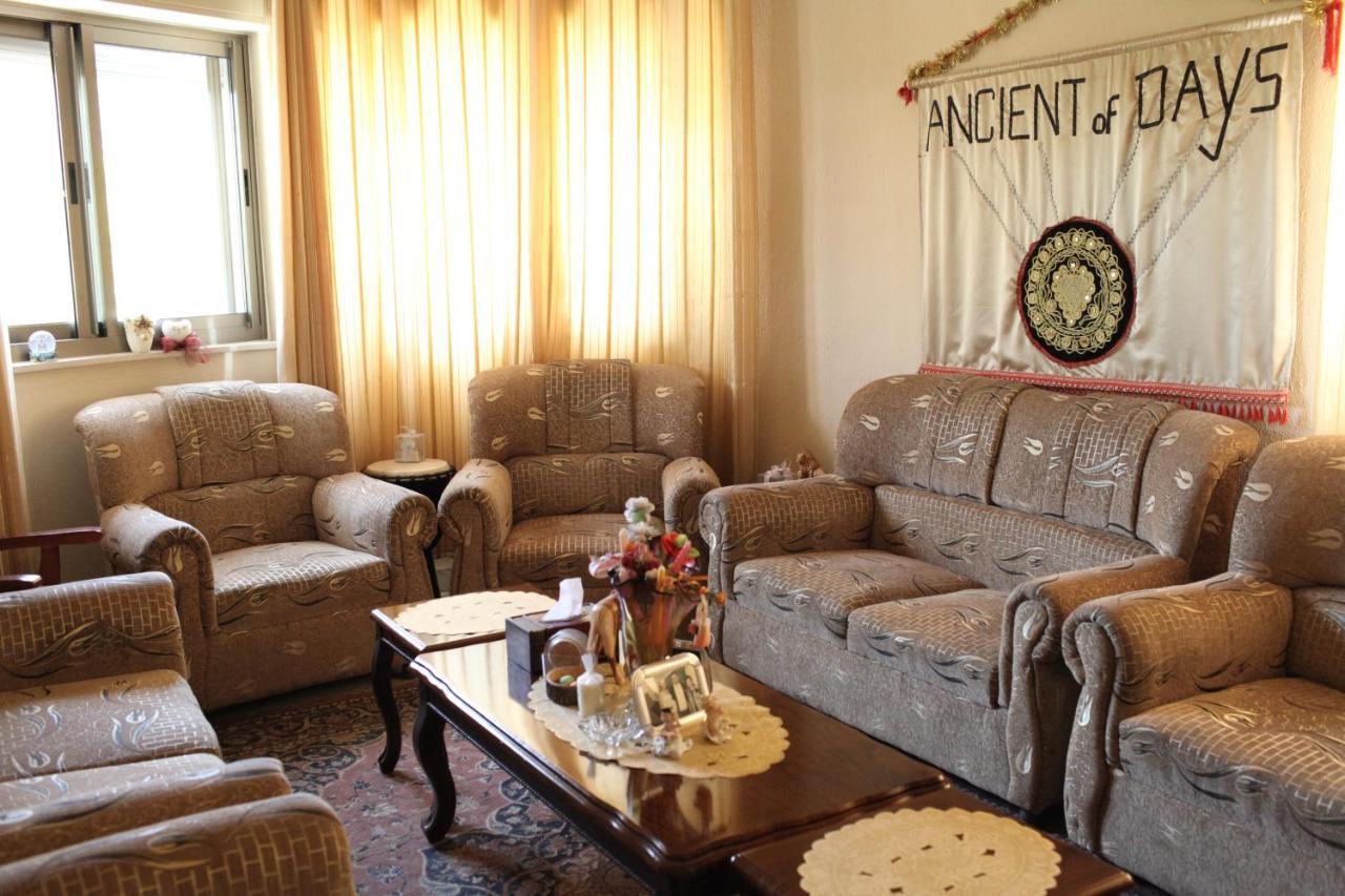 Хостел House Of Peace Вифлеем Экстерьер фото